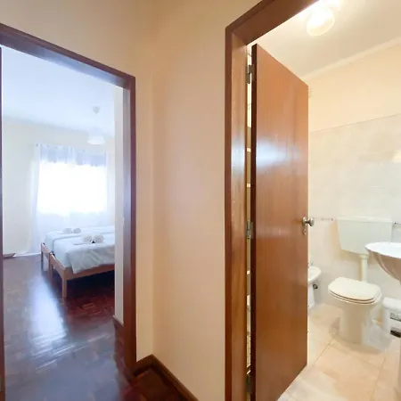 Near The Beaches #1922 Лагуш